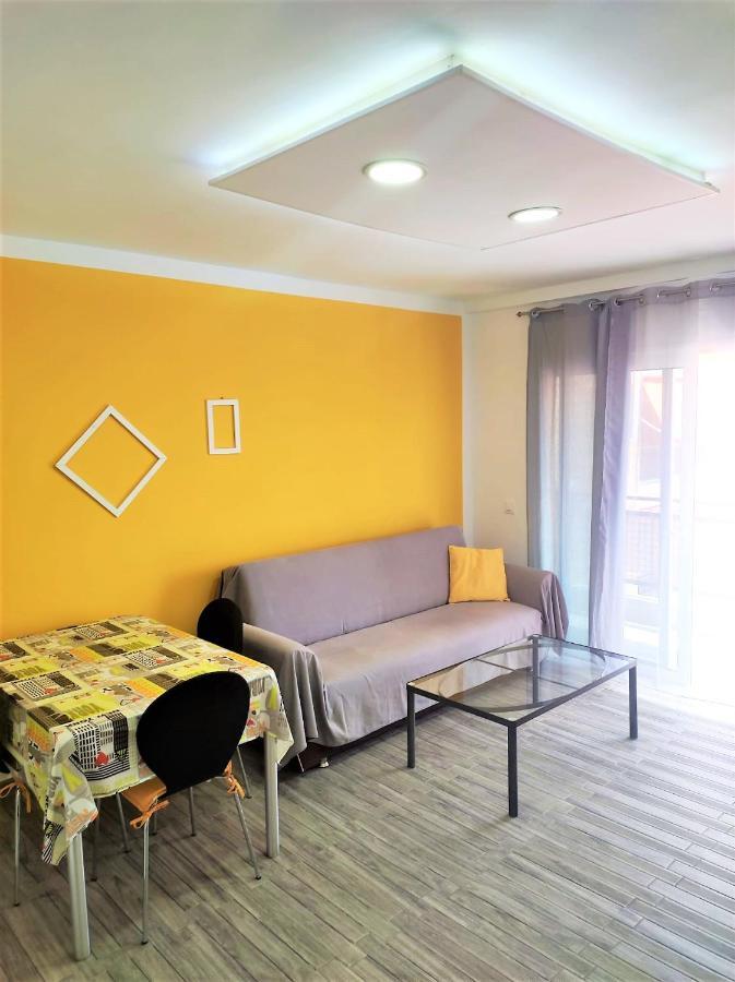 Cris Sol Apartments Los Cristianos  Eksteriør bilde